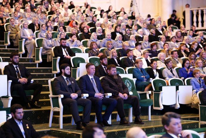 В Грозном состоялось расширенное заседание директоров ТФОМС