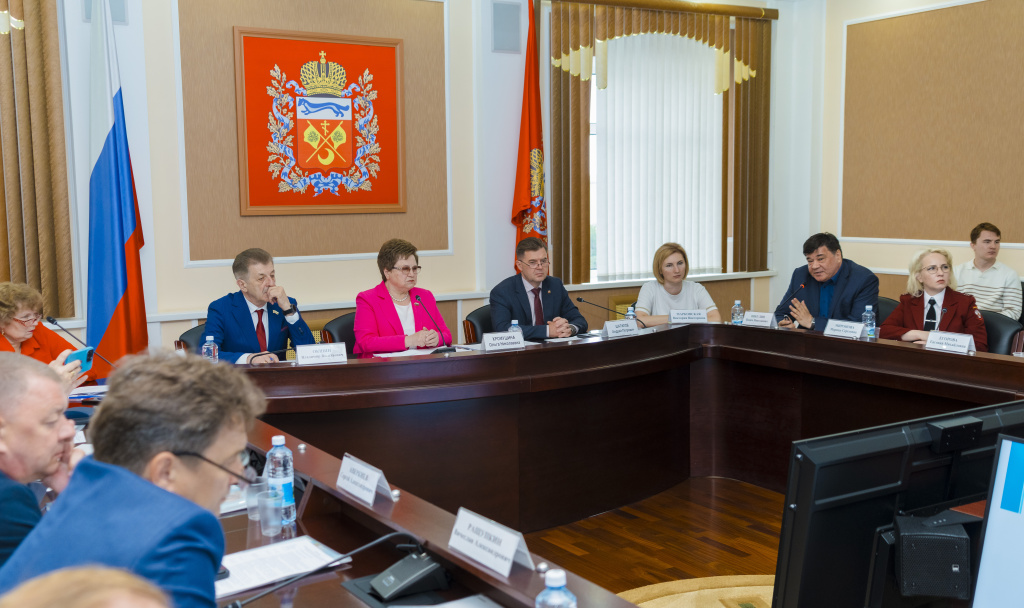 круглый стол-20.jpg